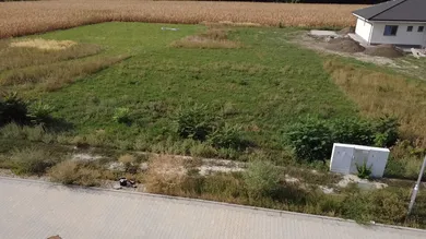 Na predaj pozemok, 642 m², Voderady
