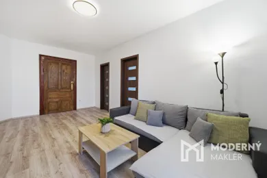 Na predaj 3-izbový byt, 98 m², Sereď, Pivovarská