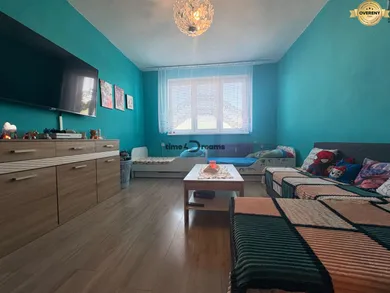 Mieszkania na sprzedaż, 3-pokojowe, Levice · €93 000