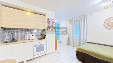 Na predaj 1-izbový byt, 30 m², Bratislava-Staré Mesto