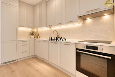 Na predaj 2-izbový byt, 43 m², Púchov, Mudroňova