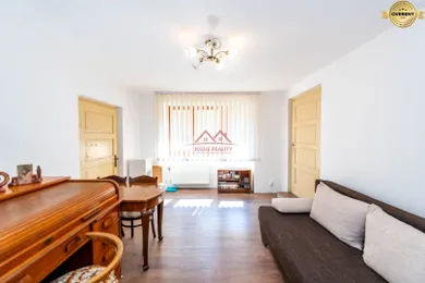 Na predaj 5-izbový dom, 102 m², Medzev
