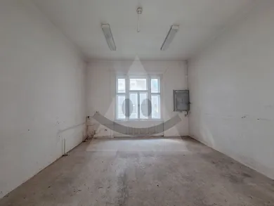 Na predaj komerčné, 92 m², Liptovský Mikuláš, SNP