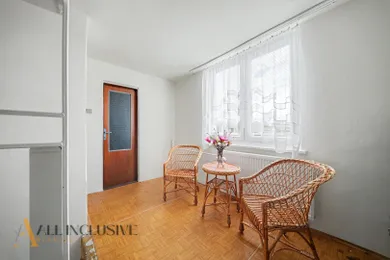 Na predaj 4-izbový dom, 348 m², Vydrany