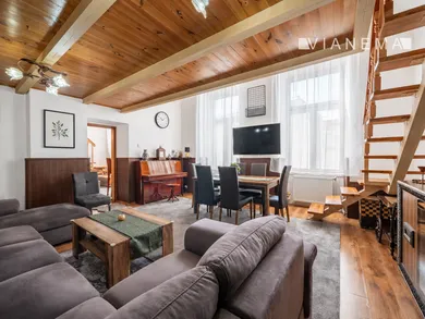 Na predaj 3-izbový byt, 150 m², Košice-Staré Mesto, Hlavná