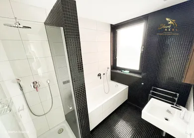 Na prenájom 4-izbový byt, 172 m², Bratislava-Nové Mesto, Bárdošova