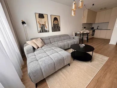 Na prenájom 2-izbový byt, 50 m², Trenčín, Halalovka