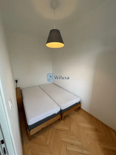 Na prenájom 1-izbový byt, 43 m², Bratislava-Ružinov, Súmračná
