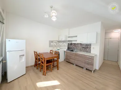 Na predaj 2-izbový byt, 64 m², Bratislava-Lamač, Heyrovského