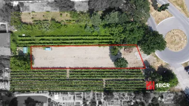 Na predaj pozemok, 708 m², Pezinok, Holubyho