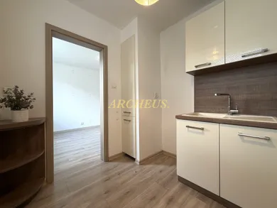 Na predaj 5-izbový byt, 92 m², Bardejov, Pod papierňou