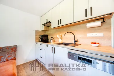 Na predaj dom, 210 m², Čadca, Čadečka