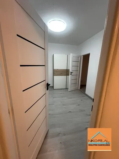 Na predaj 3-izbový byt, 46 m², Bratislava-Dúbravka, Bagarova