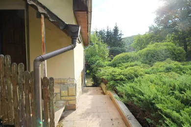 Na predaj 2-izbový rekreačný dom, 40 m², Kremnica