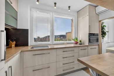 Mieszkania na sprzedaż, 2-pokojowe, Bratislava-Dúbravka · €194 990