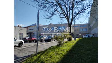 Na prenájom komerčné, 14 m², Lučenec, T.G.Masaryka