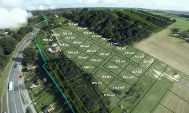 Na predaj pozemok, 142 m², Skalka nad Váhom
