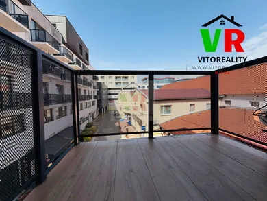 Na predaj 2-izbový byt, 52 m², Nitra, Coboriho