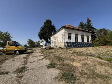 Na predaj 4-izbový dom, 100 m², Veľký Ďur