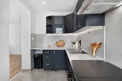 Na predaj 4-izbový byt, 85 m², Veľké Leváre