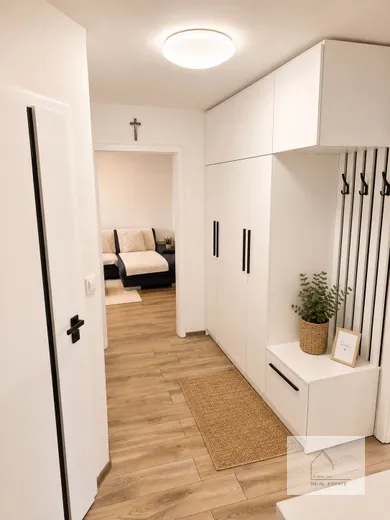 Na predaj 4-izbový byt, 77 m², Košice-Nad jazerom, Ladožská