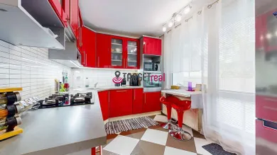 Na predaj 3-izbový byt, 79 m², Banská Bystrica, Strážovská