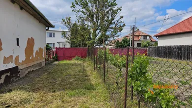 Na predaj pozemok, 964 m², Nesvady, Horná