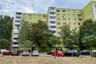 Na predaj 2-izbový byt, 53 m², Bratislava-Dúbravka, Fedákova