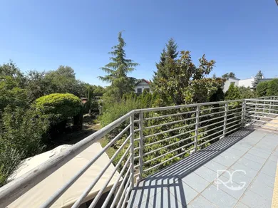 Na predaj 5-izbový dom, 67 m², Bratislava-Devínska Nová Ves, Jasencova