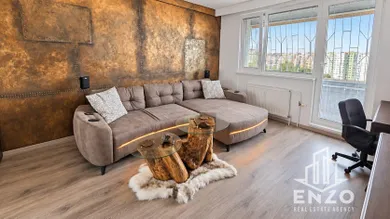 Квартиры в аренду, 3-комнатные, Bratislava-Petržalka · €1 100