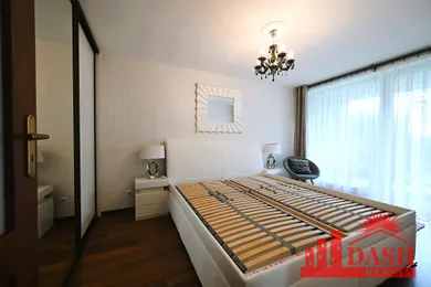 Na predaj 2-izbový byt, 69 m², Trenčín, Saratovská
