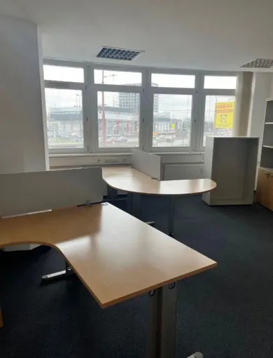 Na predaj komerčné, 180 m², Bratislava-Ružinov