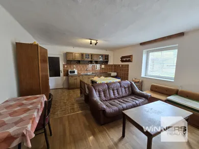 Na predaj 5-izbový dom, 120 m², Beharovce