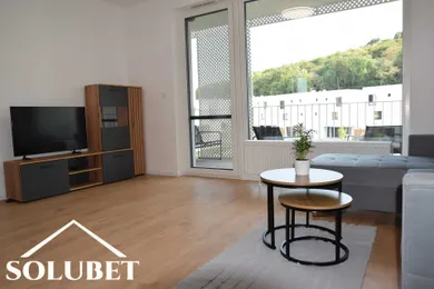Na prenájom 2-izbový byt, 49 m², Bratislava-Dúbravka, Agátová