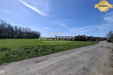 Na predaj pozemok, 212 m², Šelpice