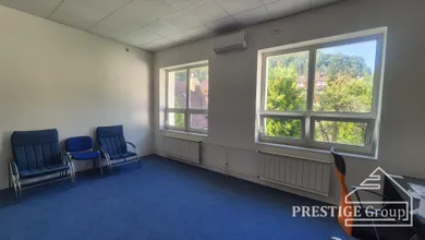 Na prenájom komerčné, 40 m², Trenčín, Gen. M. R. Štefánika
