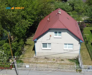 Domy na sprzedaż, 4-pokojowe, Martin · €199 000