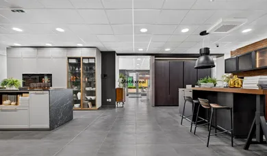 Na predaj komerčné, 238 m², Bratislava-Ružinov, Pestovateľská