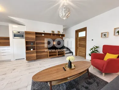 Na predaj dom, 111 m², Považská Bystrica