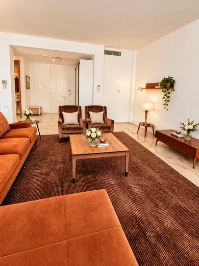 Na prenájom 3-izbový byt, 146 m², Bratislava-Staré Mesto, Hlboká cesta