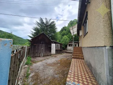 Na predaj dom, 90 m², Nová Baňa, Laznícka cesta