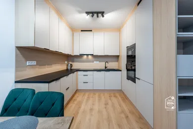 Na prenájom 2-izbový byt, 52 m², Košice-Západ, Popradská