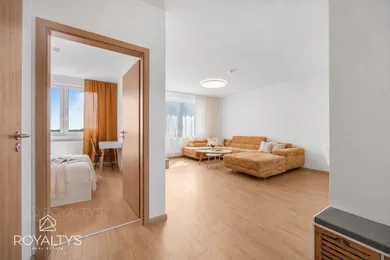Na prenájom 2-izbový byt, 52 m², Bratislava-Ružinov, Ivanská cesta