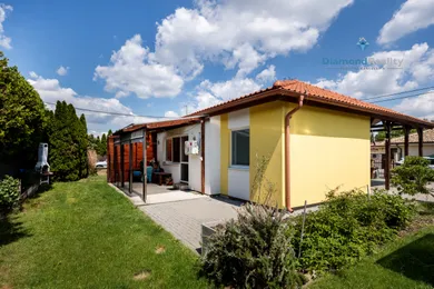Na predaj 4-izbový dom, 526 m², Reca