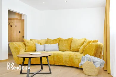 Mieszkania na wynajem, 2-pokojowe, Banská Bystrica · €730