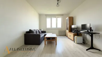 Na predaj 2-izbový byt, 56 m², Nitra, Kollárova