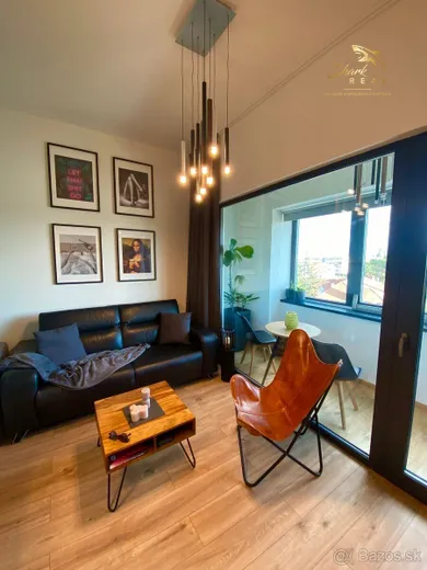 Квартири в оренду, 1-кімнатні, Bratislava-Ružinov · €800