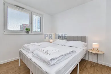 Na prenájom 2-izbový byt, 45 m², Bratislava-Petržalka
