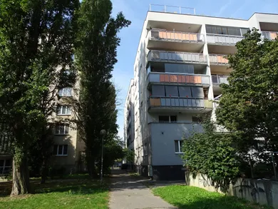 Byty na prenájom 3-izbový, Bratislava-Ružinov · €800