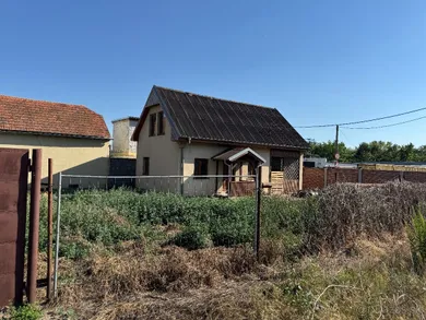 Domy na sprzedaż, 2-pokojowe, Bratislava-Ružinov · €215 000